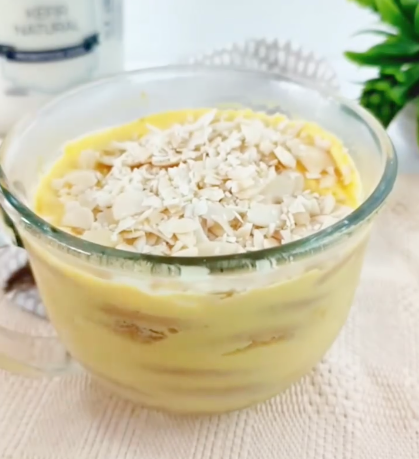 Carlota de mango con kéfir Marusia