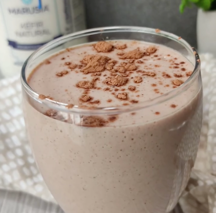 Smoothie para energía, con cacao y kéfir Marusia